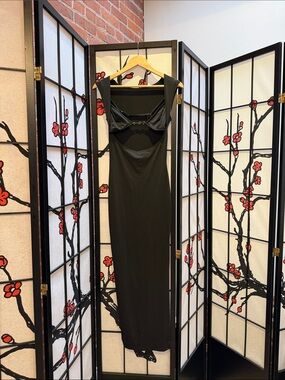 Finesse Black Cutout Maxi Dress